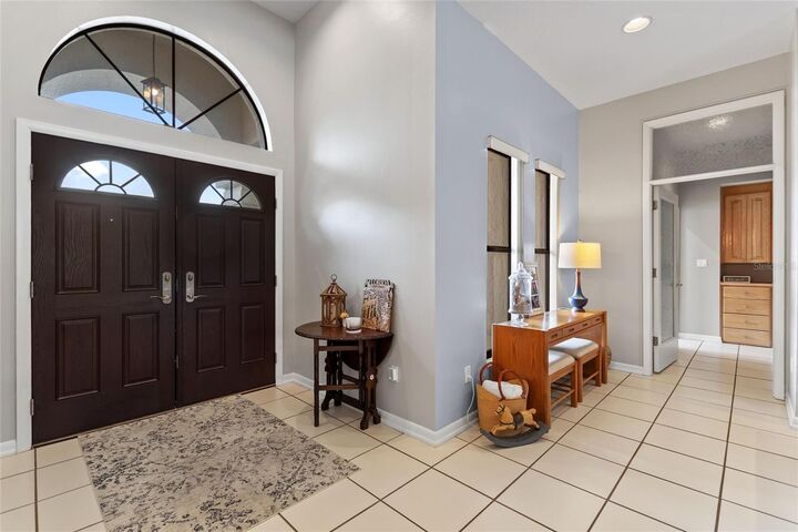 Property Photo:  503 Hamilton Shores Court NE  FL 33881 