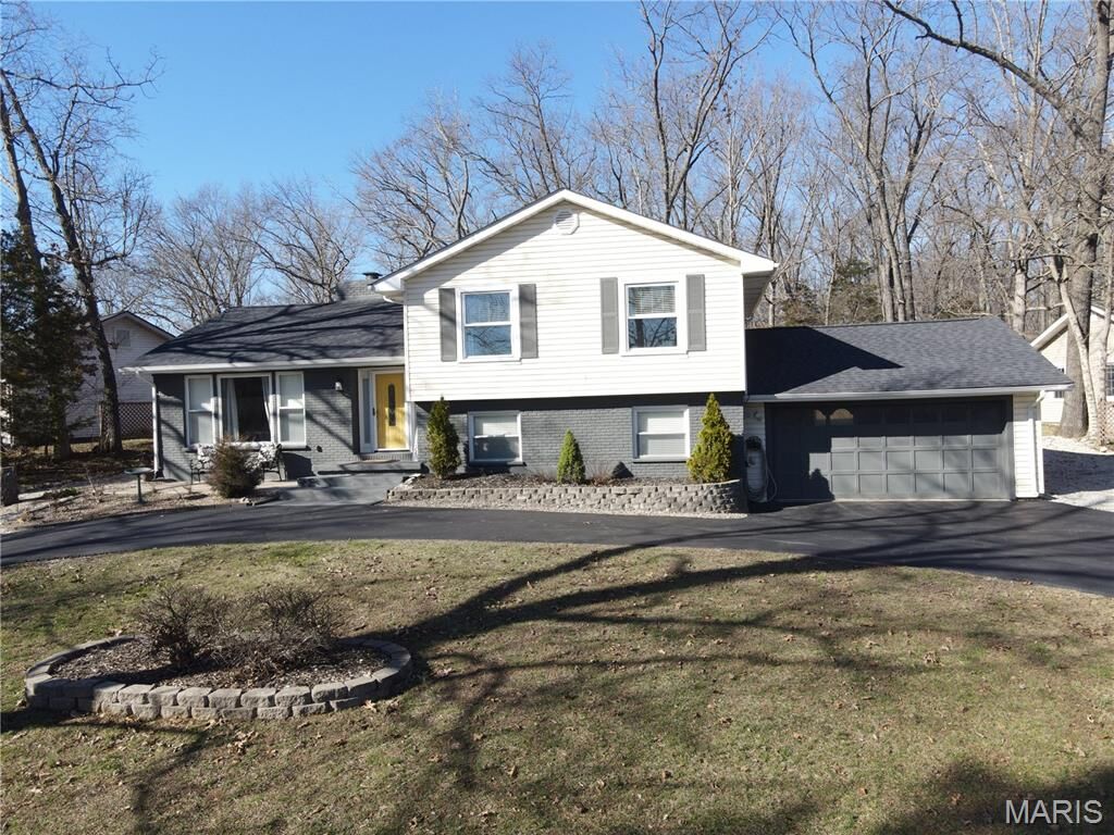 Property Photo: 5697 Lake Tishomingo Road MO 63050