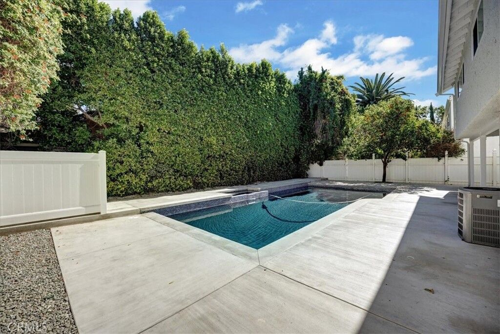 Property Photo:  5346 Tyrone Avenue  CA 91401 