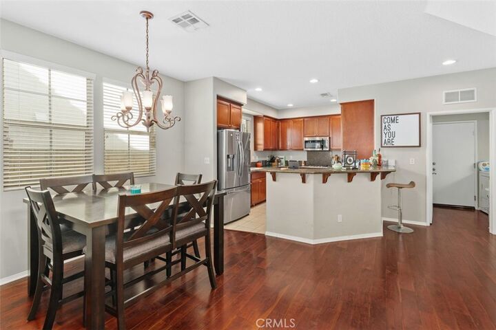 Property Photo:  814 Pyramid Court  CA 92880 