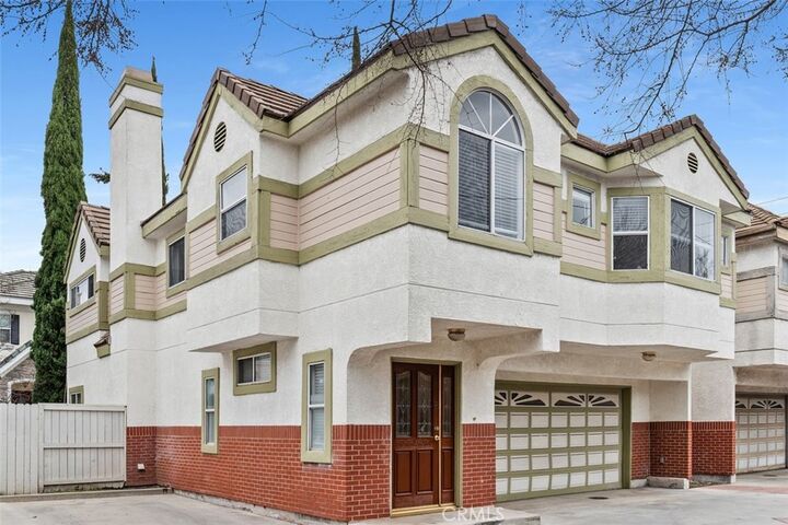 Property Photo:  601 S 5th Avenue B  CA 91006 