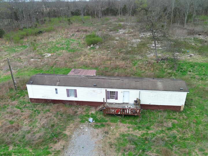 Property Photo:  718 Gant Rd  TN 37160 