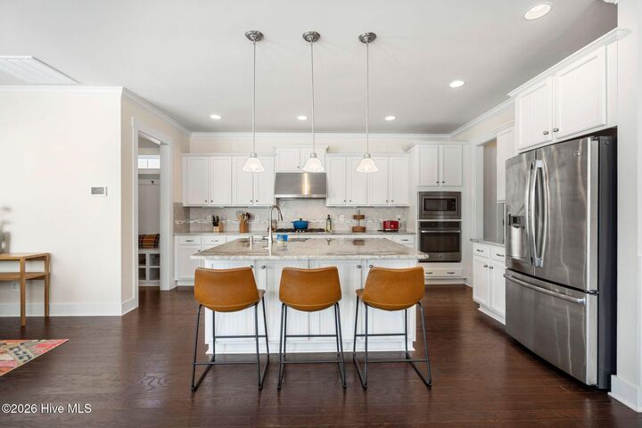 Property Photo:  1062 Anchors Bend Way  NC 28411 