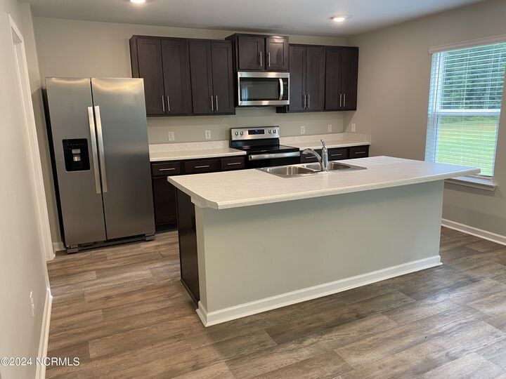 Property Photo: 423 High Ridge Court NC 28460