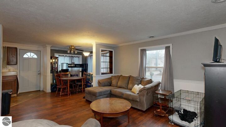 Property Photo:  233 E Wright Avenue  MI 48883 