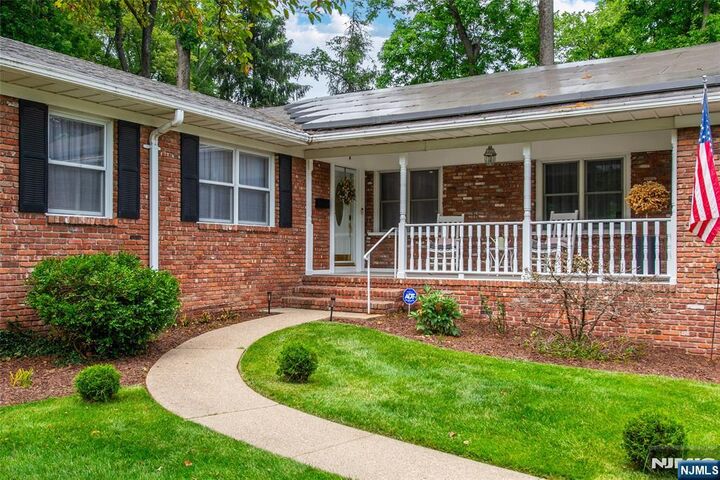 Property Photo:  12 Ravine Road  NJ 07044 