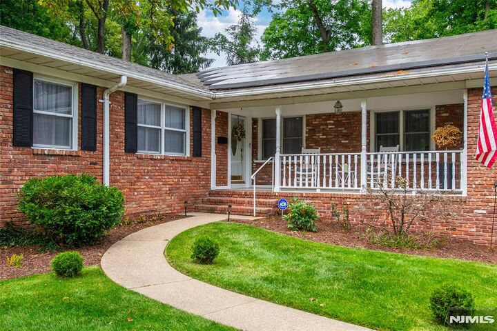 Property Photo:  12 Ravine Road  NJ 07044 