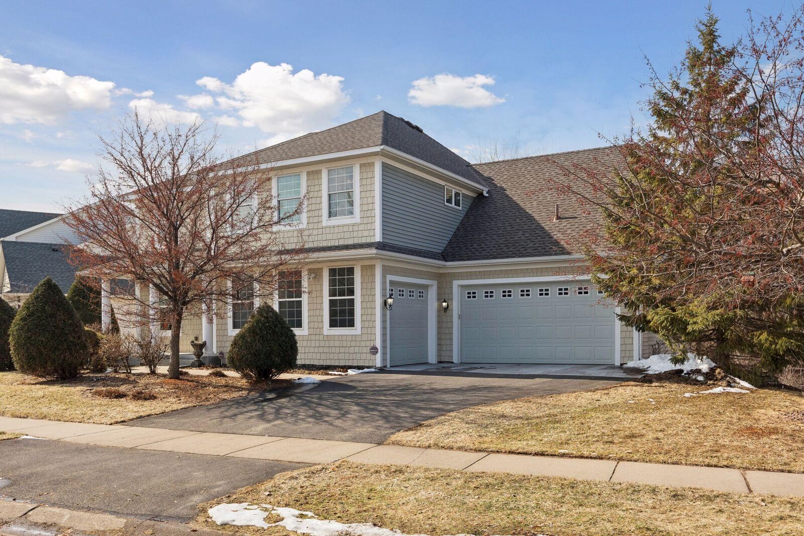 Property Photo:  6233 Urbandale Lane N  MN 55311 