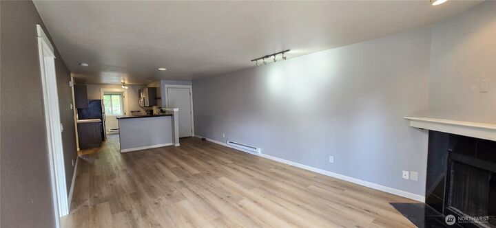 Property Photo:  718  Kirkland Circle B302  WA 98033 