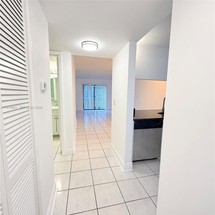 Property Photo:  10541 NW 10th St 103  FL 33026 