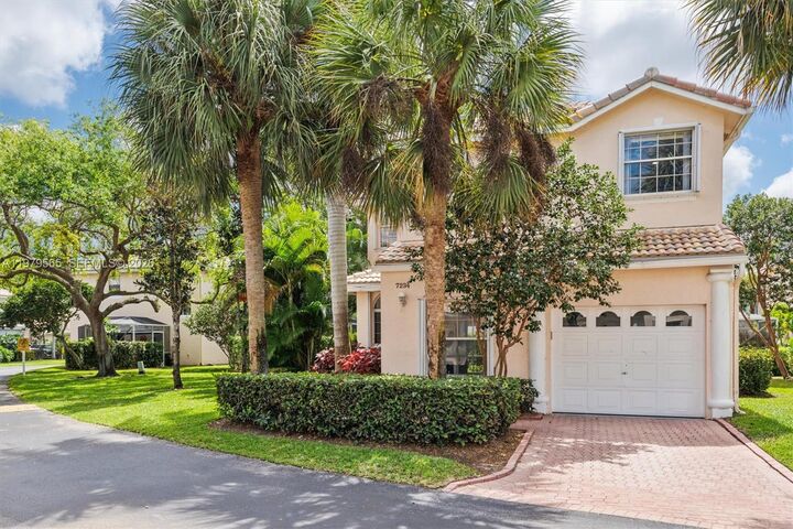 Property Photo:  7234 Panache Way  FL 33433 