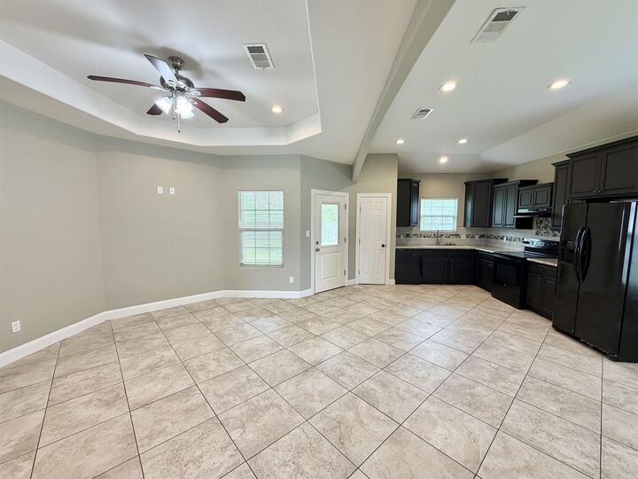 Property Photo: 2865 Amber Ave. TX 77619