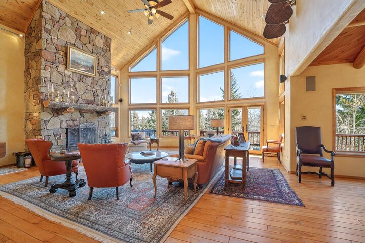 Property Photo: 90 Zia Rd NM 87710