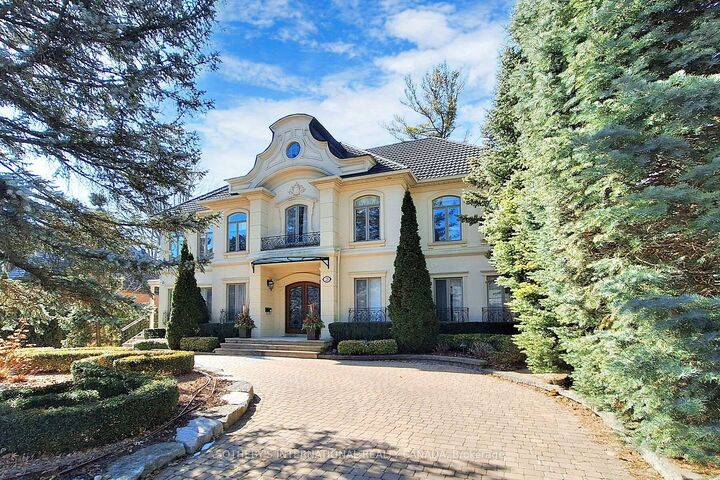 Property Photo: 28 Glenorchy Road ON M3C 2P9