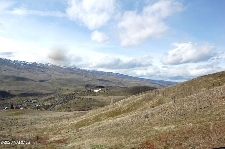 Property Photo:  Nka N Wenas Rd  WA 98942 