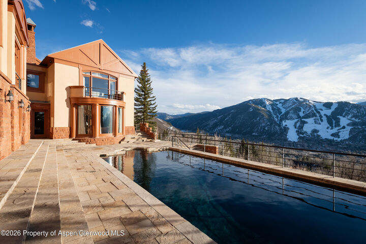 Property Photo:  2131 Red Mountain Road  CO 81611 