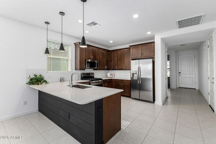 Property Photo:  17122 W Artemisa Avenue  AZ 85387 