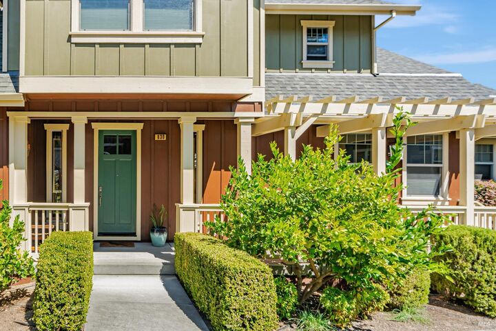 Property Photo:  830 834 Litchfield Avenue  CA 95472 