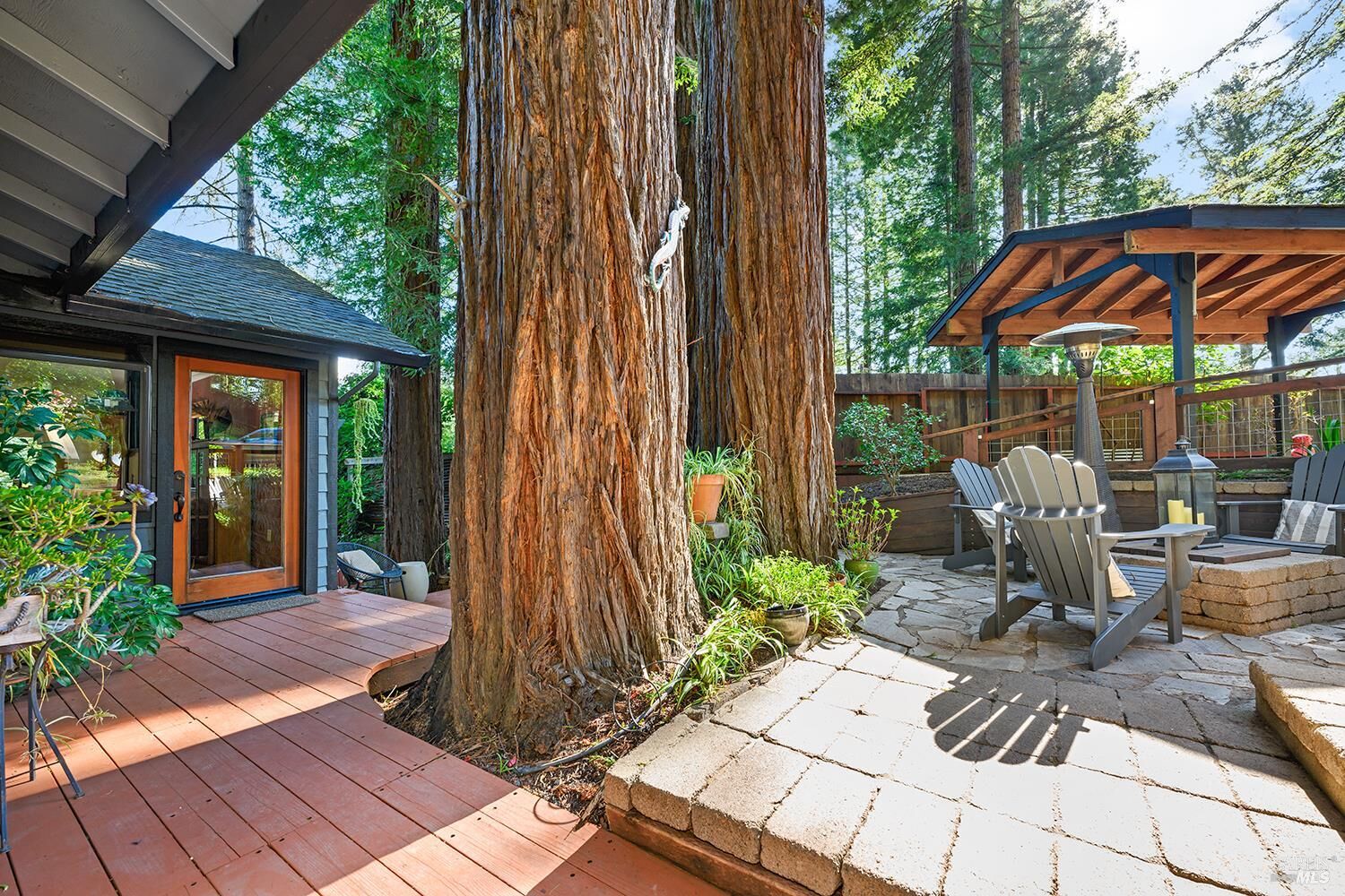 Property Photo:  17450 Summit Avenue  CA 95446 