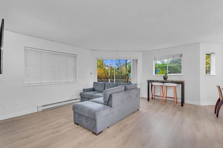 Property Photo: 12101 80 Avenue 111 BC V3W 5V6
