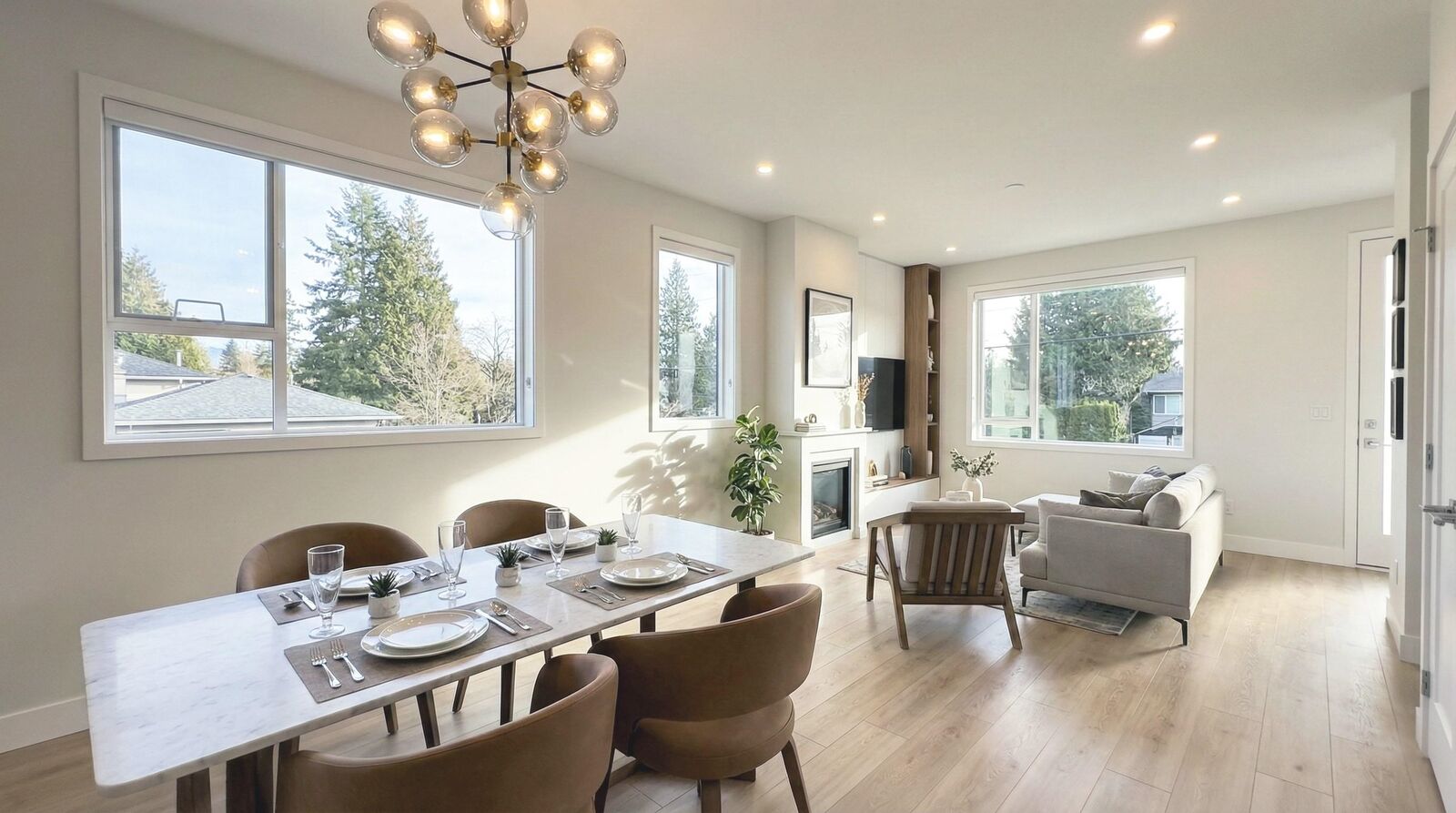 Property Photo: 2242 E 39th Avenue 1 BC V5P 1H8