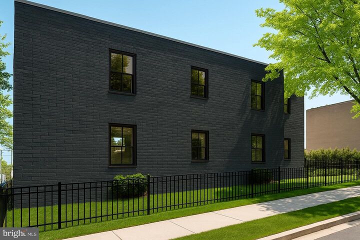 Property Photo: 1721 Q Street SE DC 20020