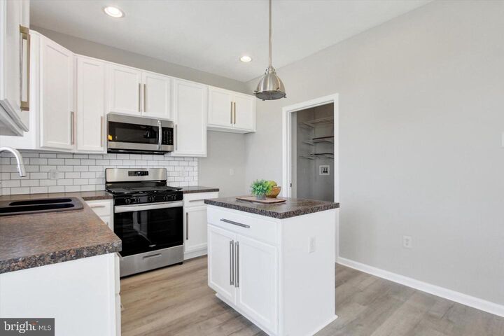 Property Photo:  1229 Ledge Drive  PA 17408 