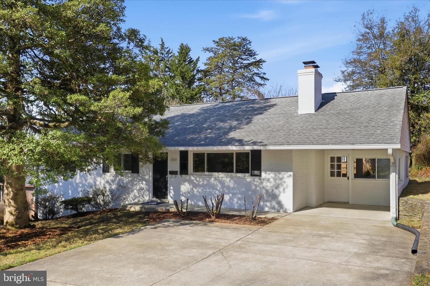 Property Photo:  10014 Cedar Lane  MD 20895 