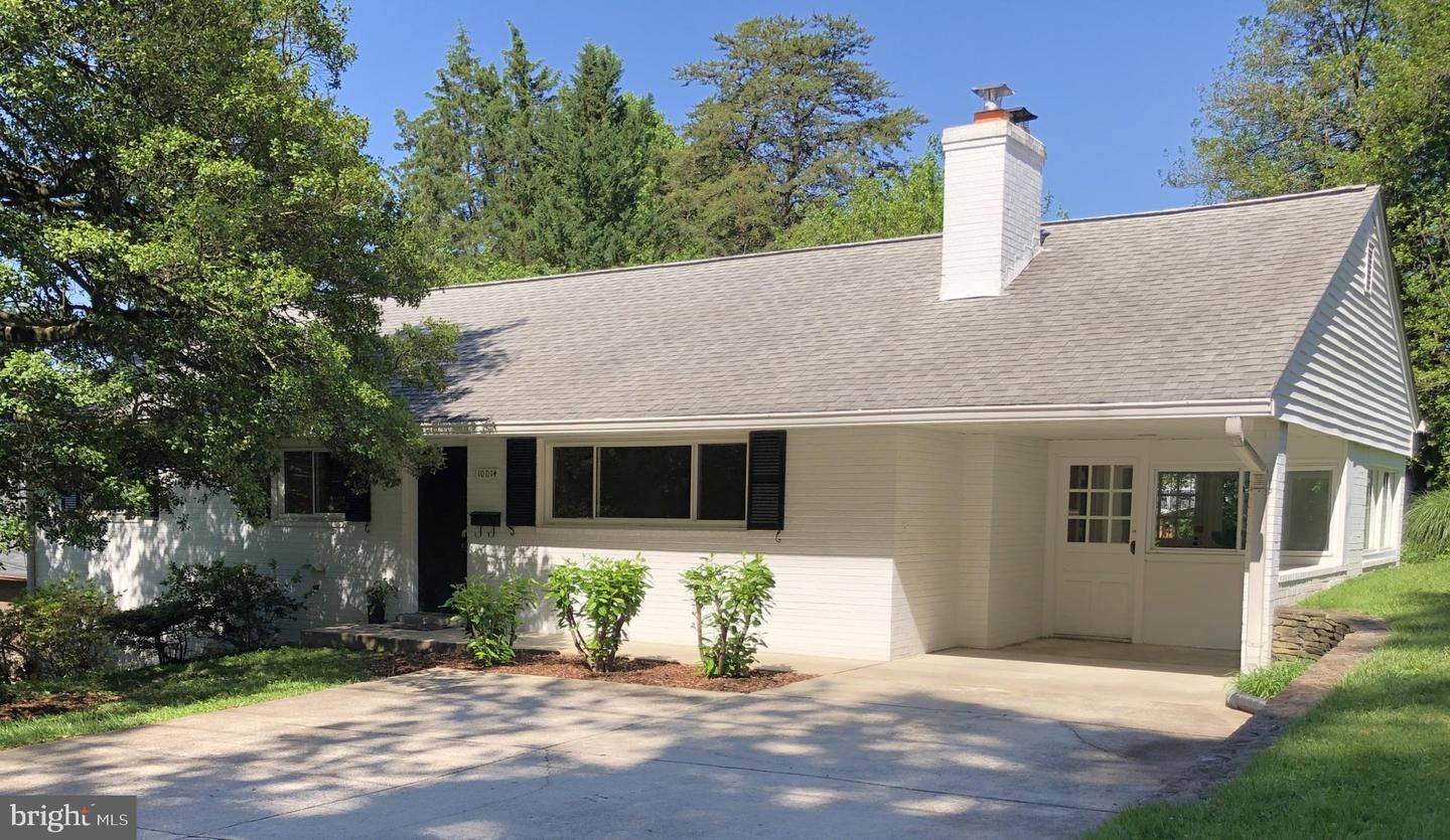 Property Photo: 10014 Cedar Lane MD 20895