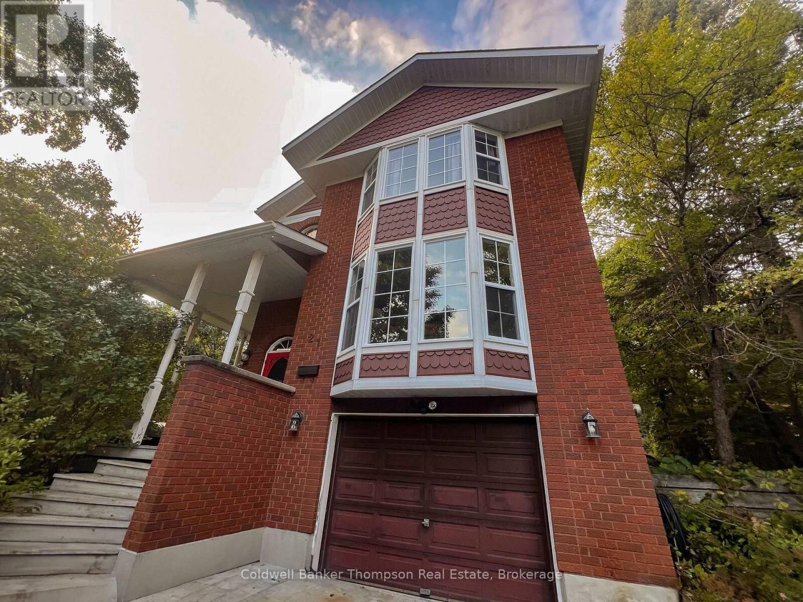 Property Photo: 21 Birchwood Drive ON P0A 1Z0