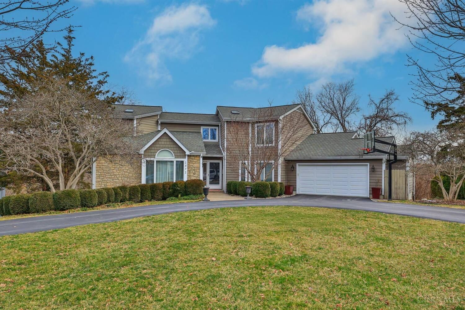 Property Photo:  2872 Alpine Terrace  OH 45208 