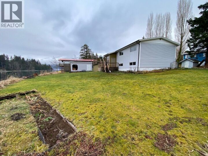 Property Photo: 614 5th Avenue BC V0T 1S0