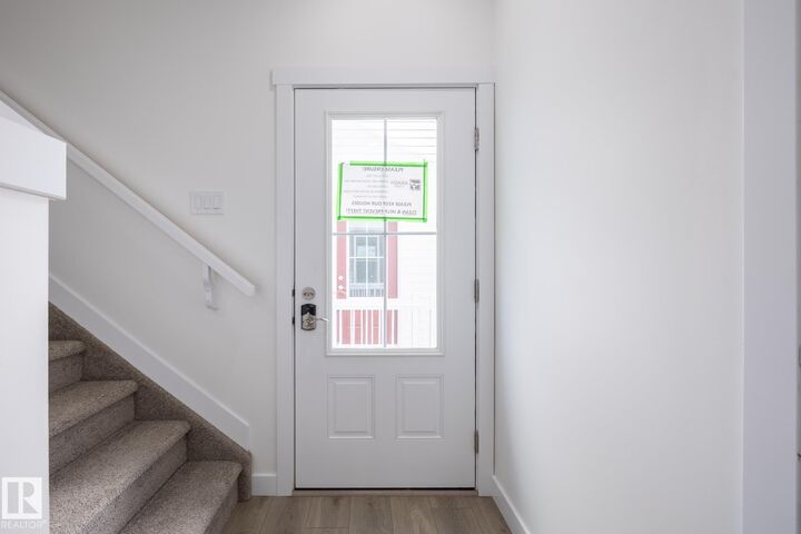 Photo de la propriété: 7110 Keswick Common SW 13 AB T6W 5P7