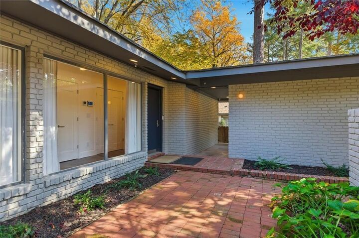 Property Photo: 1470 Lavista Road NE GA 30324