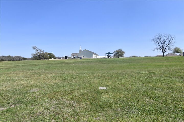 Property Photo:  1701 Twin Oaks Circle  TX 77833 