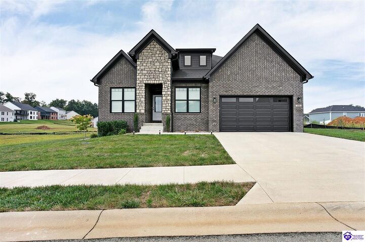 Property Photo: 400 Ashwood Avenue KY 42701