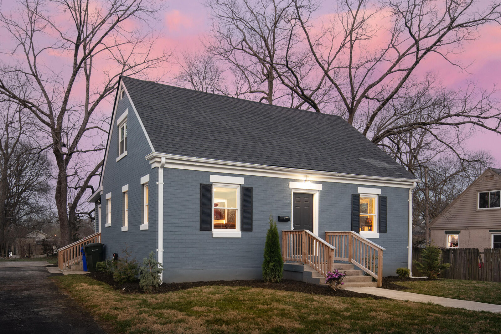 Property Photo:  421 Locust Avenue  KY 40505 