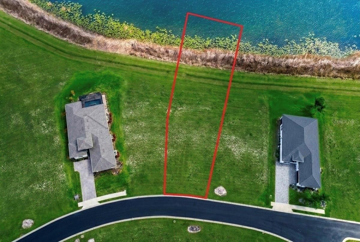 Property Photo:  422 Waterfern Trail Drive  FL 33823 