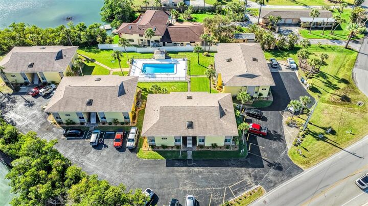 Property Photo:  101 Louella Lane 5  FL 34275 