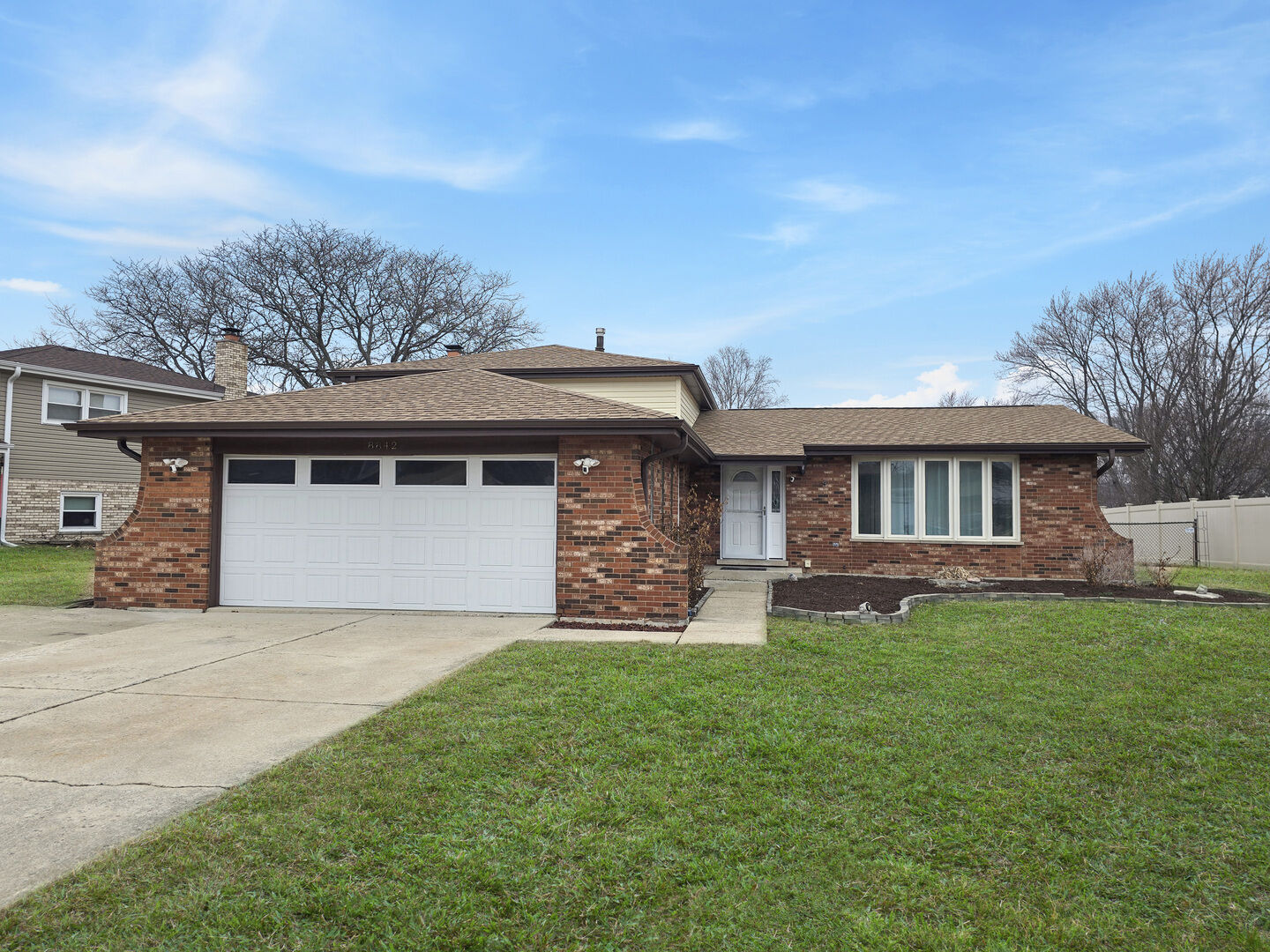 Property Photo:  8842 Briarwood Lane  IL 60462 