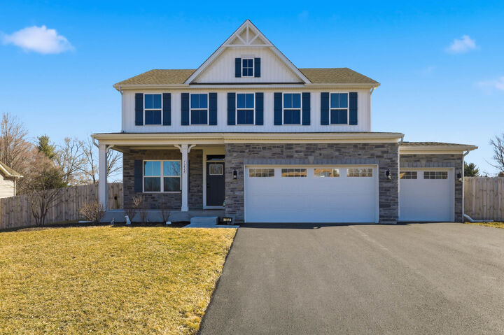 Property Photo:  7232 Great Northern Trail  IL 60180 