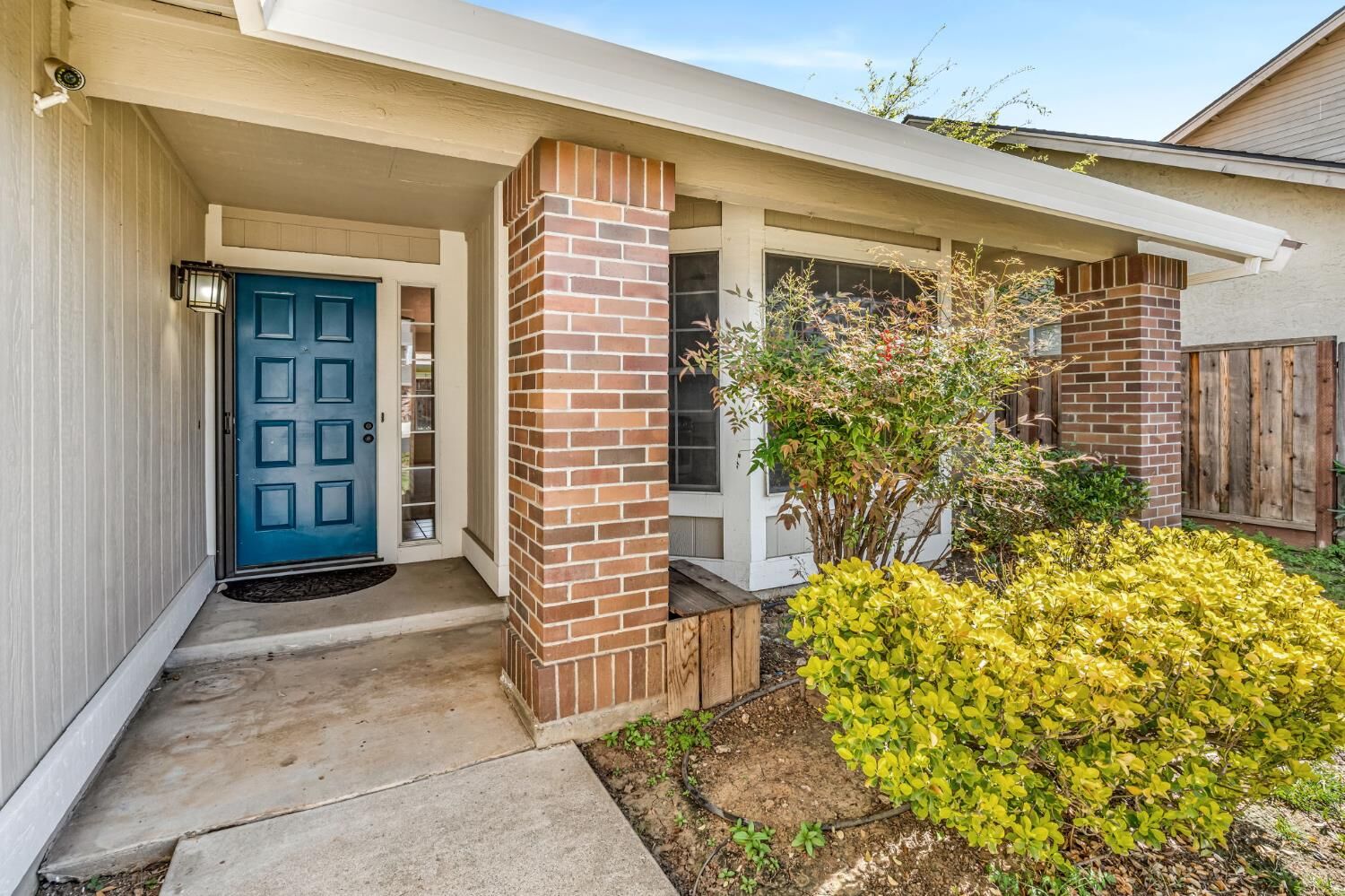 Property Photo:  1612 Alnwick Drive  CA 95747 