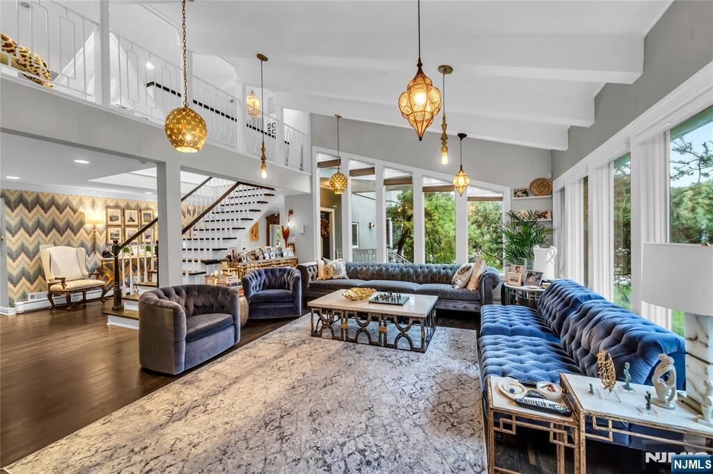 Property Photo: 305 Westwind Court NJ 07648