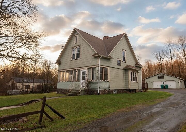 Property Photo: 1195 S Johnson Road OH 44672