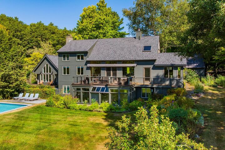 Property Photo:  8 Parade Ground Road  NH 03750 