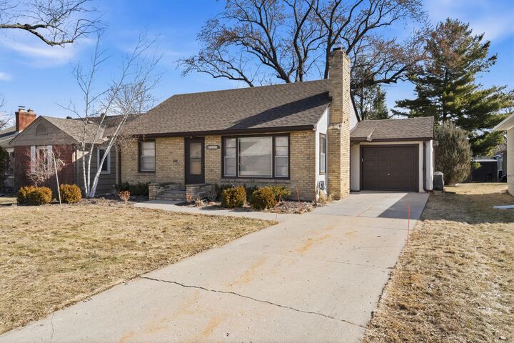 Property Photo:  5537 Zenith Avenue S  MN 55410 