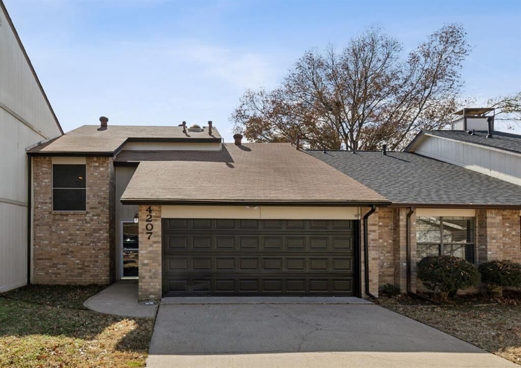 Property Photo:  4207 Rollo Court  TX 75028 
