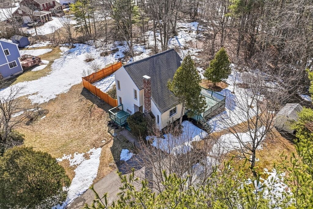 Property Photo:  5 Victory Ln  MA 01748 