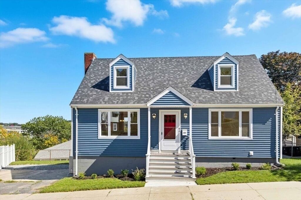 Property Photo:  9 Crestway Rd  MA 02128 