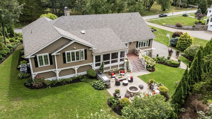 Property Photo:  11 Hillcrest Road  MA 02493 